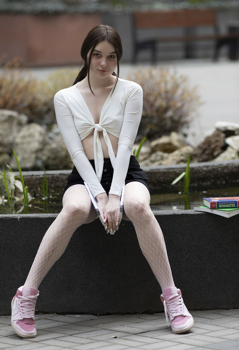 Альма, 24 года, 4 размер груди